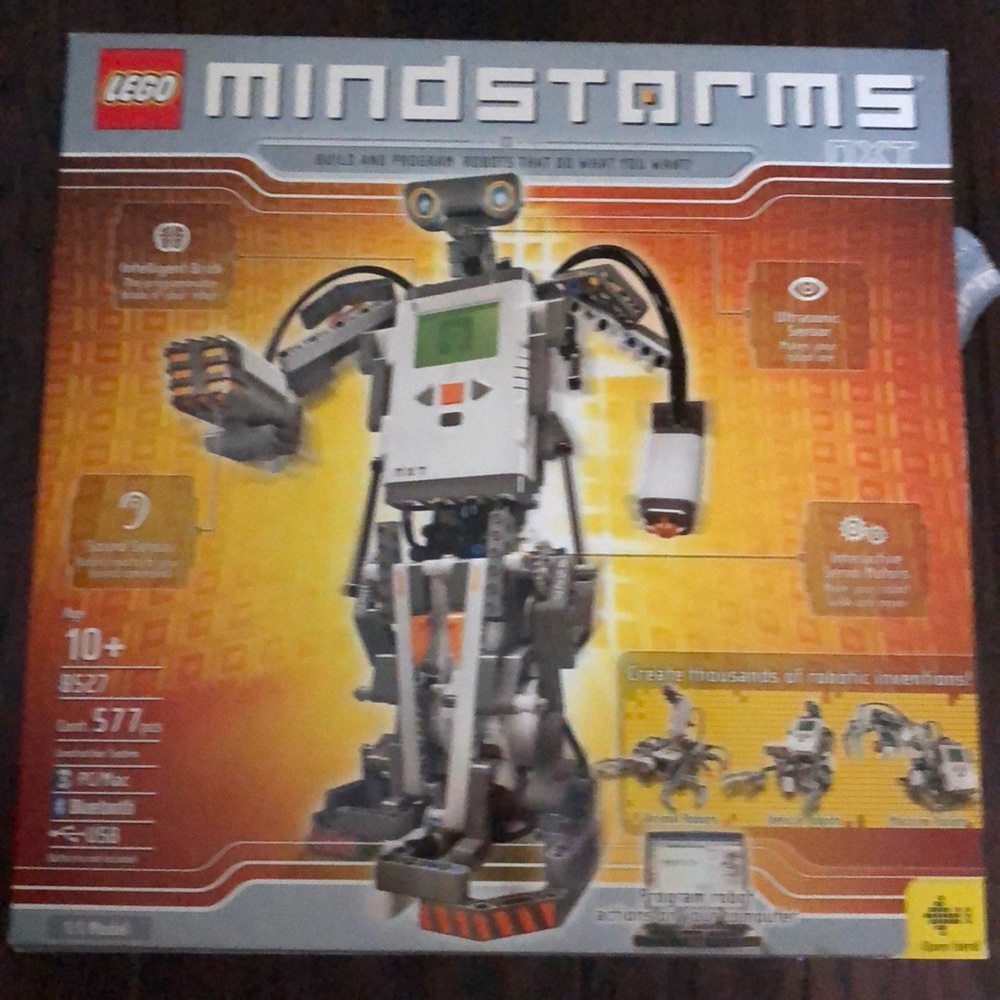 Lego Mindstorms Number 8527

Box has a little wear but not opened!